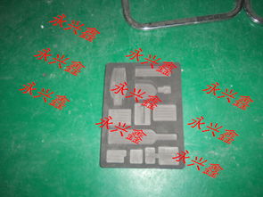 黑色EVA雕刻內(nèi)襯 為酒類與電子產(chǎn)品提供專業(yè)抗壓保護方案